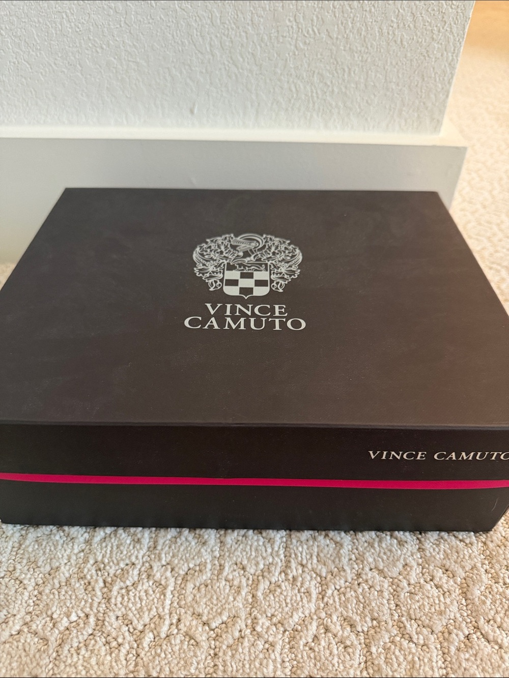 Vince Camuto Seevina Sandals - Picture 7 of 8